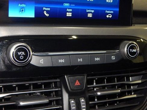 Used 2024 Ford Escape Active image 23