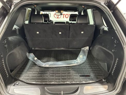 Used 2015 Jeep Grand Cherokee Limited AWD/4WD image 9