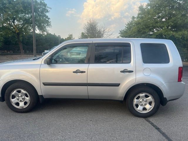 Used 2015 Honda Pilot LX image 6
