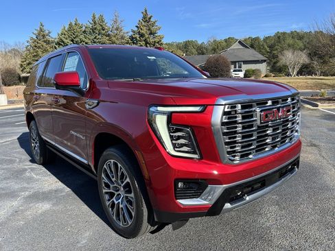 New 2026 GMC Yukon Denali w/ Sun & Power Step Package image 20