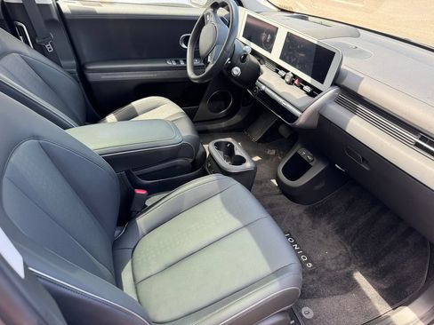 Used 2024 Hyundai Ioniq 5 Limited RWD image 3