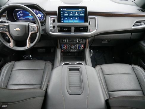 Used 2023 Chevrolet Tahoe High Country AWD/4WD image 14