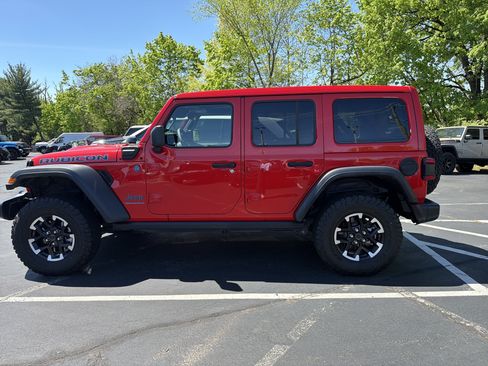 Certified 2025 Jeep Wrangler Unlimited Rubicon 4xe w/ Safety Group AWD/4WD image 6