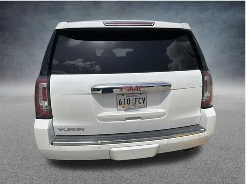 Used 2019 GMC Yukon Denali w/ Denali Ultimate Package RWD image 6