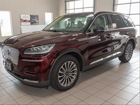 Used 2022 Lincoln Aviator Reserve w/ Elements Package Plus AWD/4WD image 5