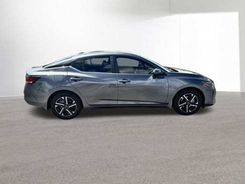 Used 2025 Nissan Sentra SV w/ Trunk Package FWD image 27