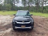 Used 2021 Chevrolet TrailBlazer LT image 2
