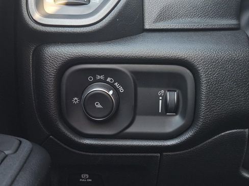 New 2026 RAM 1500 Tradesman image 16