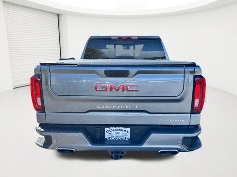 Used 2021 GMC Sierra 1500 Denali w/ Denali Ultimate Package AWD/4WD image 6