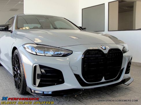 Used 2023 BMW M440i Coupe w/ Premium Package RWD image 10
