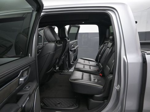 Used 2021 RAM 1500 Laramie image 15