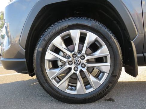 Certified 2023 Toyota RAV4 XLE Premium image 6