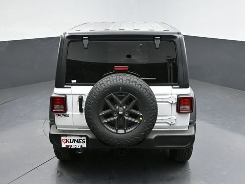 New 2026 Jeep Wrangler Sport S image 41
