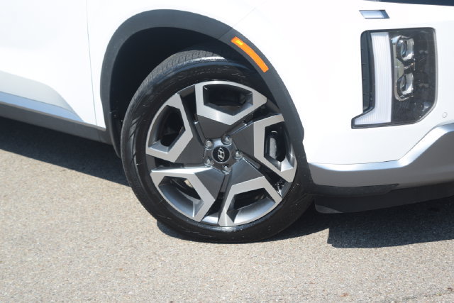 Used 2023 Hyundai Palisade SEL AWD/4WD image 32