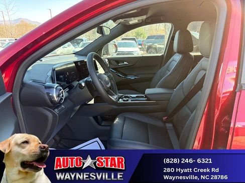 New 2026 Chevrolet Equinox LT w/ Convenience Package II image 11