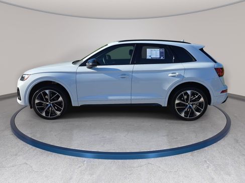 Used 2024 Audi SQ5 Premium Plus w/ Premium Plus Package AWD/4WD image 5