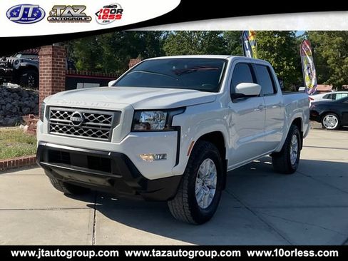 Used 2022 Nissan Frontier SV RWD image 3