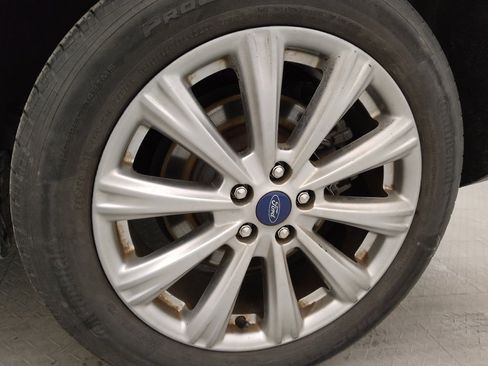 Used 2018 Ford Escape Titanium image 31