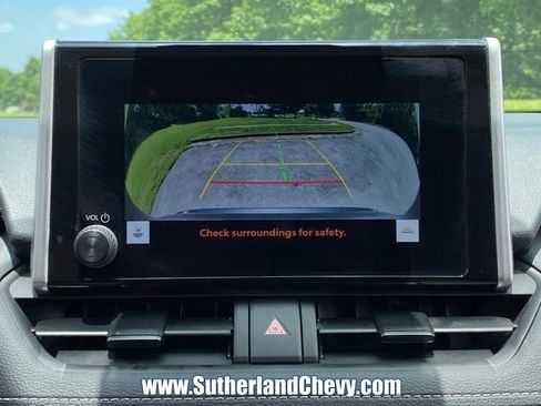 Used 2025 Toyota RAV4 LE AWD/4WD image 26