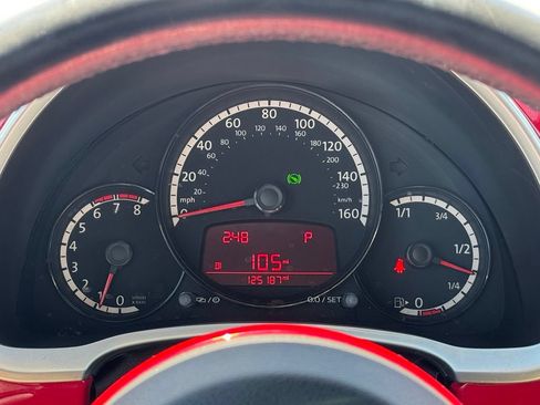 Used 2013 Volkswagen Beetle 2.5 FWD image 13