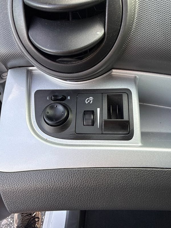Used 2015 Chevrolet Spark LT FWD image 18
