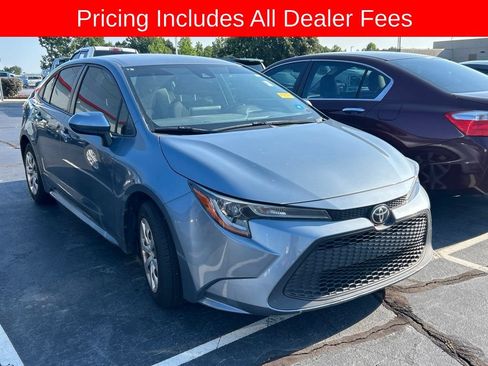 Used 2020 Toyota Corolla LE FWD image 1