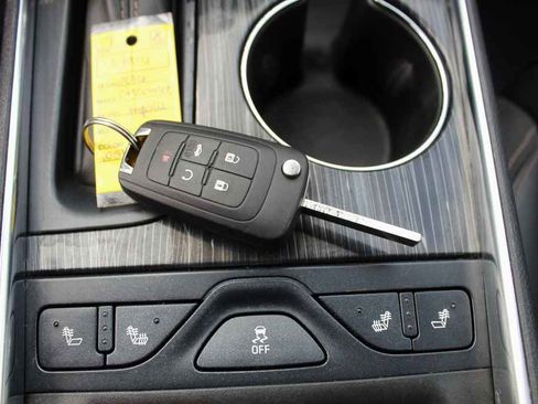Used 2016 Chevrolet Impala LT image 25
