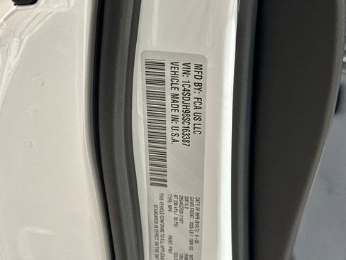 New 2025 Dodge Durango SRT Hellcat w/ Trailer Tow Group IV image 30