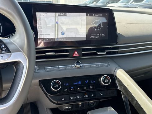 Used 2023 Hyundai Elantra SEL w/ Convenience Package FWD image 19