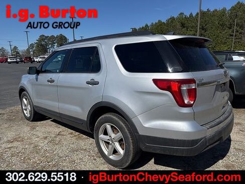 Used 2018 Ford Explorer Base image 4