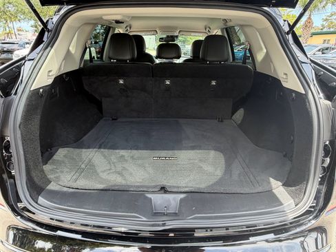 Used 2024 Nissan Murano SV w/ SV Midnight Edition Package FWD image 16