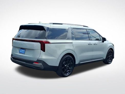 Used 2025 Kia Carnival SX Prestige FWD image 5