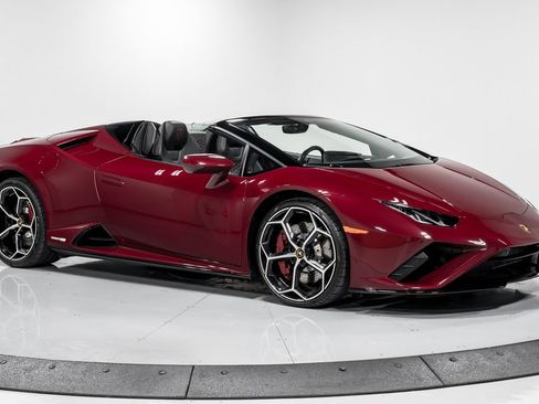 Used 2022 Lamborghini Huracan EVO RWD image 37