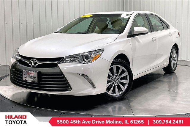 Used 2017 Toyota Camry XLE w/ Moonroof Package FWD image 1