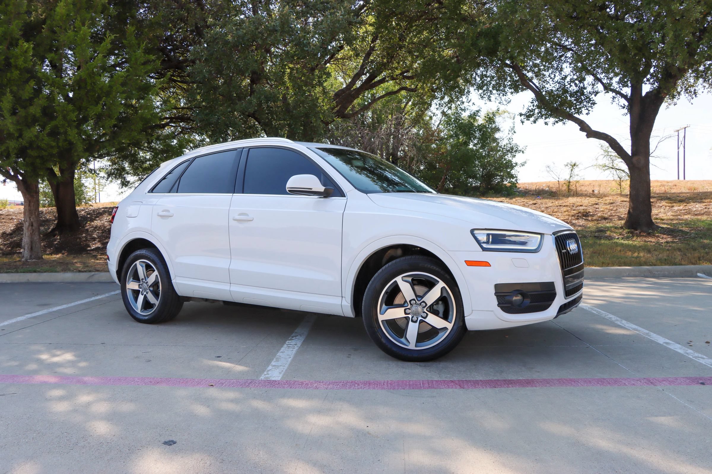 Used 2015 Audi Q3 2.0T Premium Plus AWD/4WD image 1
