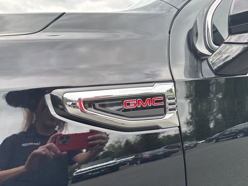 New 2026 GMC Yukon XL Elevation w/ LPO, Floor Liner Package image 65