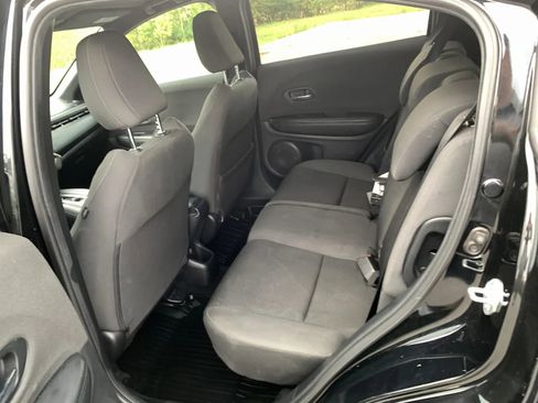 Used 2021 Honda HR-V Sport image 18