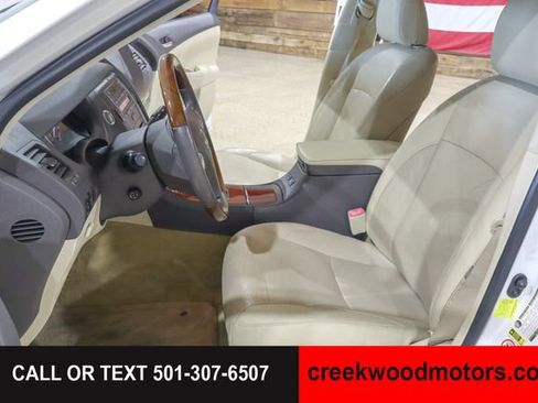 Used 2011 Lexus ES 350 FWD image 40