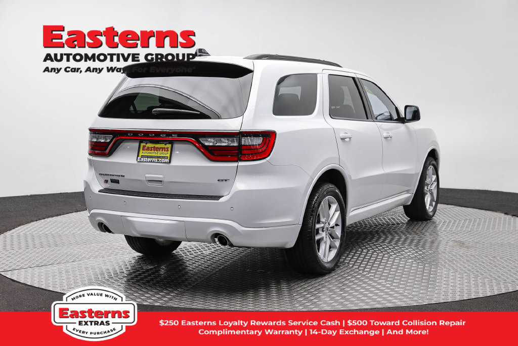 Used 2024 Dodge Durango GT AWD/4WD image 6