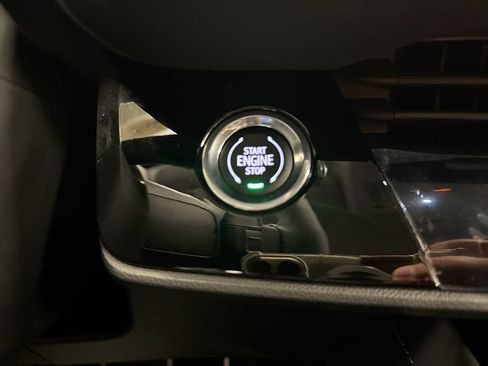 New 2026 Buick Envision Sport Touring AWD/4WD image 17