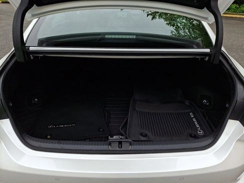 Used 2025 Lexus ES 350 w/ Premium Package FWD image 28