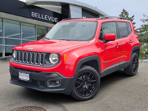 Used 2016 Jeep Renegade Latitude AWD/4WD image 1