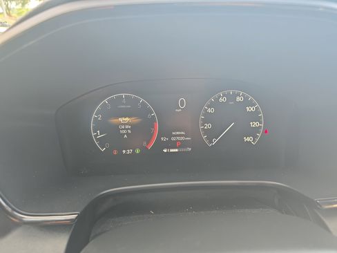 Used 2025 Honda CR-V EX image 18