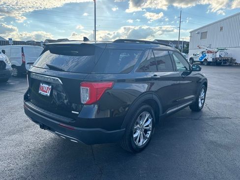 Used 2020 Ford Explorer XLT w/ Equipment Group 202A RWD image 3