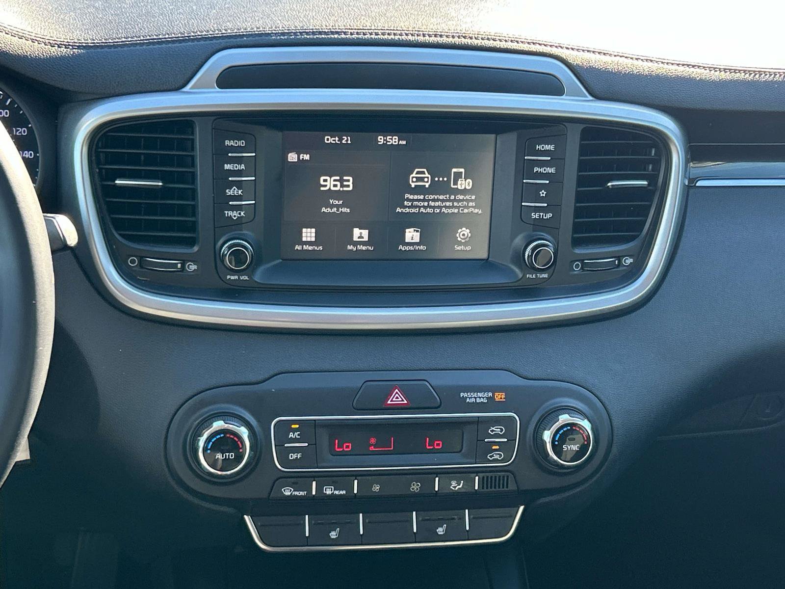Used 2020 Kia Sorento LX w/ LX I4 Convenience Package AWD/4WD image 15