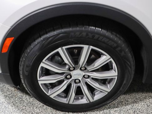Used 2023 Cadillac XT4 Sport w/ Sun And Sound Package AWD/4WD image 11