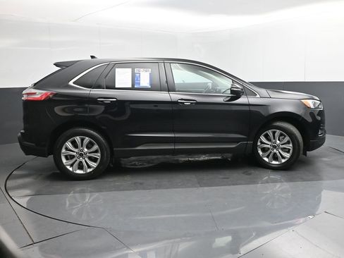 Used 2024 Ford Edge Titanium image 6