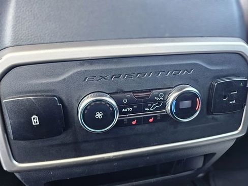 Used 2024 Ford Expedition Max Limited image 28