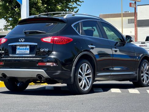Used 2016 INFINITI QX50 AWD w/ Deluxe Touring Package image 9