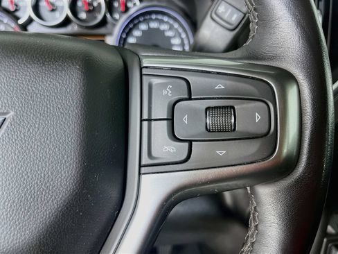 Used 2021 Chevrolet Silverado 1500 LT Trail Boss w/ Bed Protection Package AWD/4WD image 16